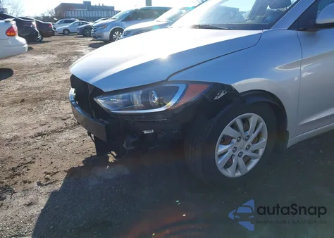 2018 Hyundai Elantra Se из США, поврежденный, VIN 5NPD74LF6JH371169